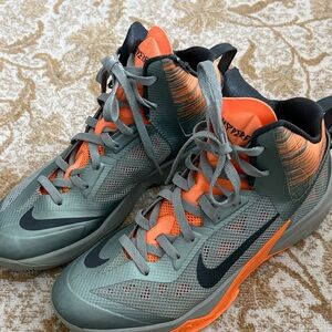 Nike High-Top Sneakers in Gray and Orange